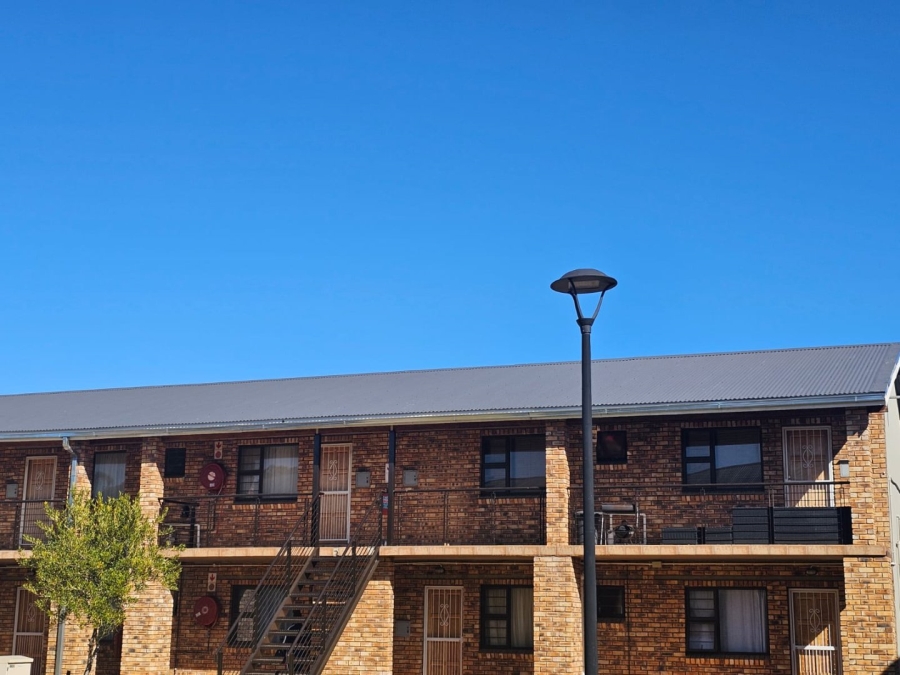 1 Bedroom Property for Sale in Rhodesdene Northern Cape